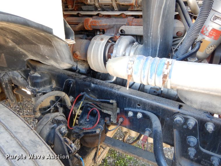 image for item GB9626 2006 Sterling A-Line semi truck