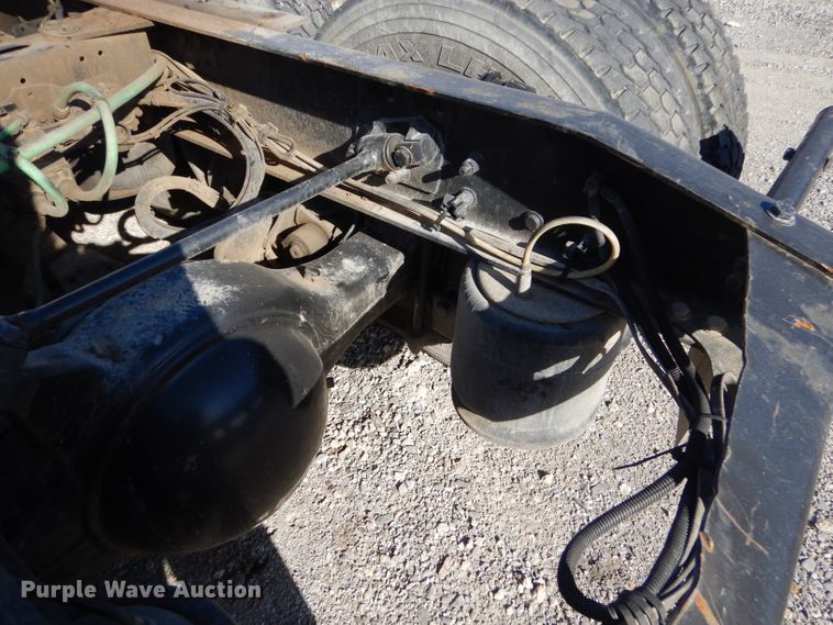 image for item GB9626 2006 Sterling A-Line semi truck