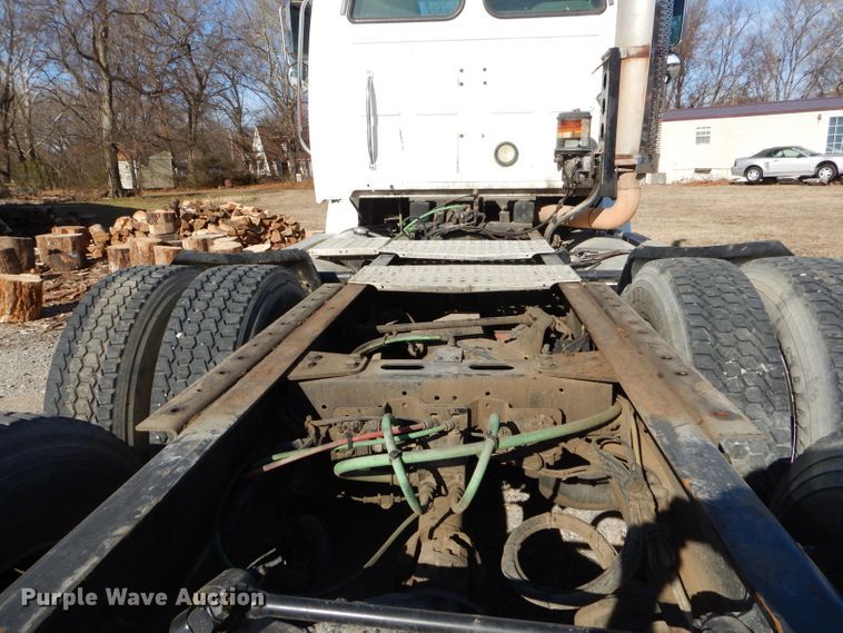 image for item GB9626 2006 Sterling A-Line semi truck