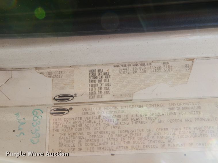 image for item GB9626 2006 Sterling A-Line semi truck