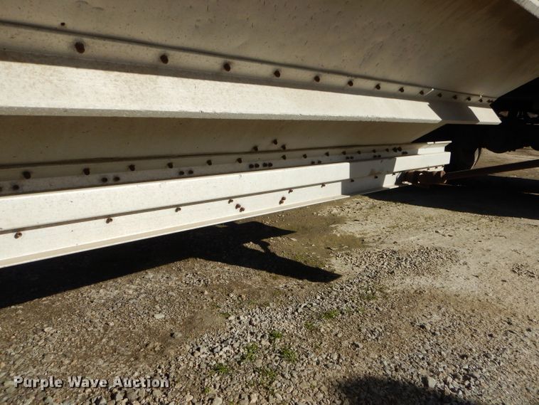 image for item GB9627 1989 Wilson Converta Hopper double hopper bottom grain trailer