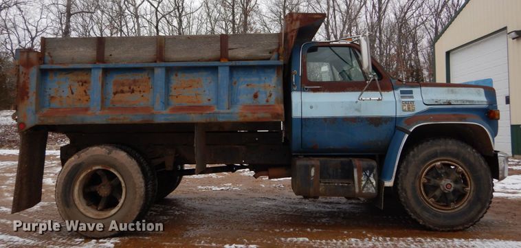 image for item GB9754 1978 Chevrolet C65 dump truck