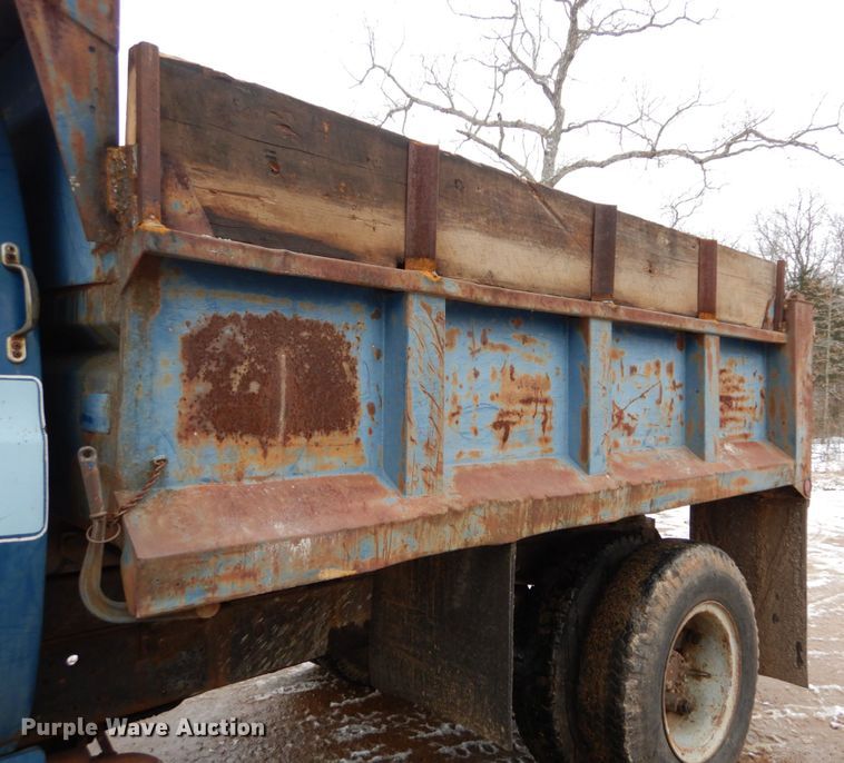 image for item GB9754 1978 Chevrolet C65 dump truck