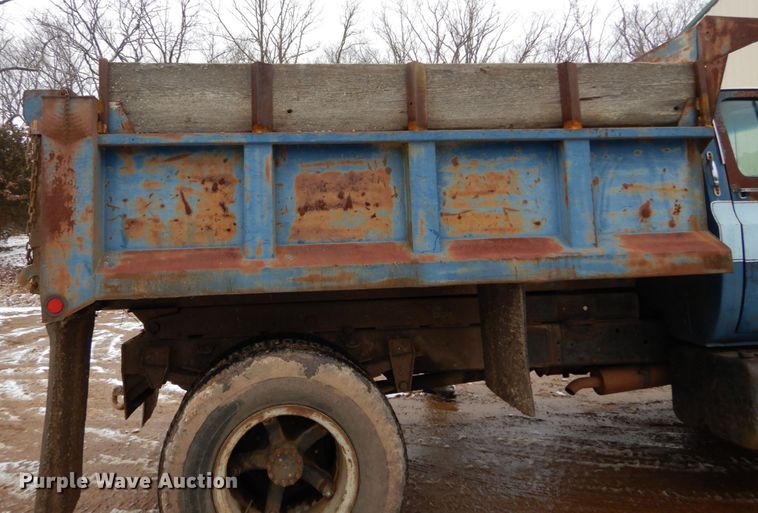 image for item GB9754 1978 Chevrolet C65 dump truck