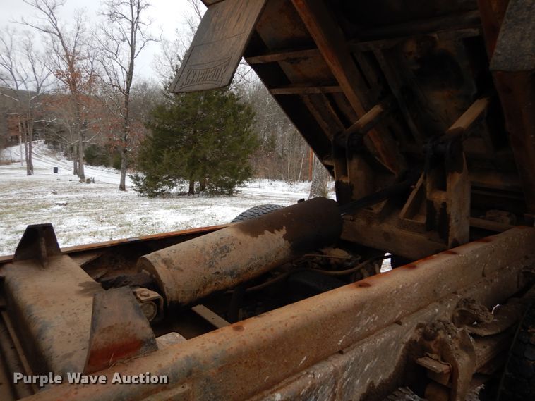 image for item GB9754 1978 Chevrolet C65 dump truck