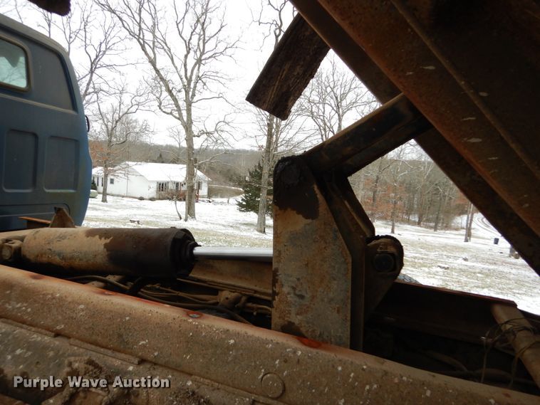 image for item GB9754 1978 Chevrolet C65 dump truck