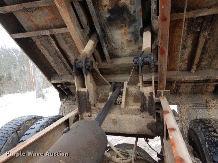 image for item GB9754 1978 Chevrolet C65 dump truck