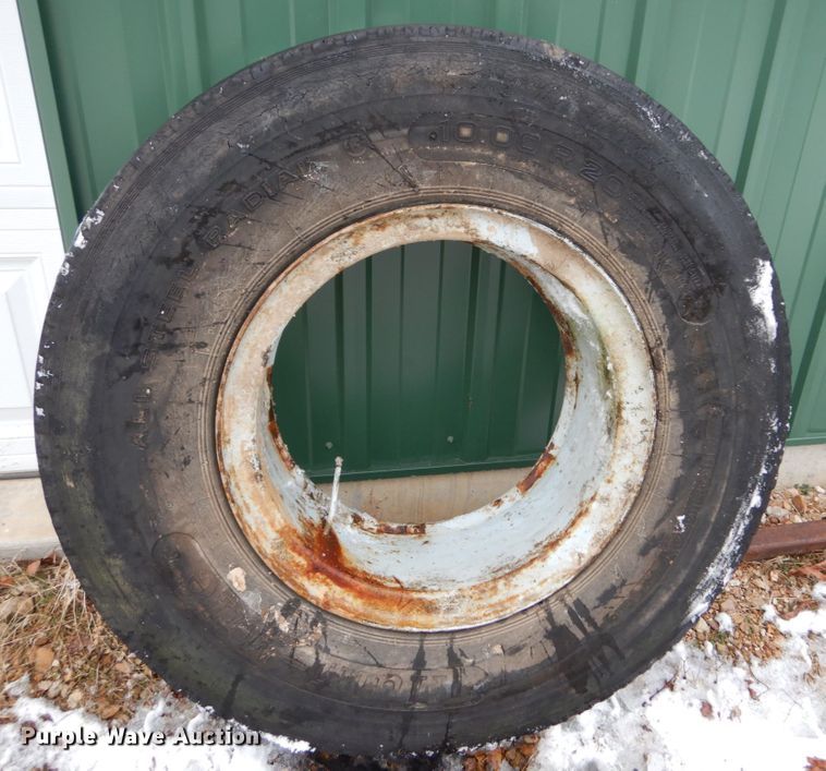 image for item GB9754 1978 Chevrolet C65 dump truck