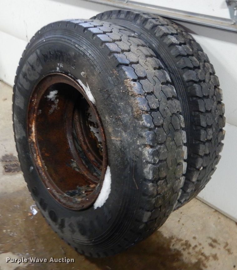 image for item GB9754 1978 Chevrolet C65 dump truck