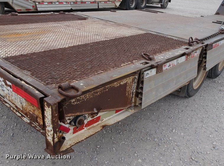 image for item GC9129 2005 Palomino drop deck equipment trailer