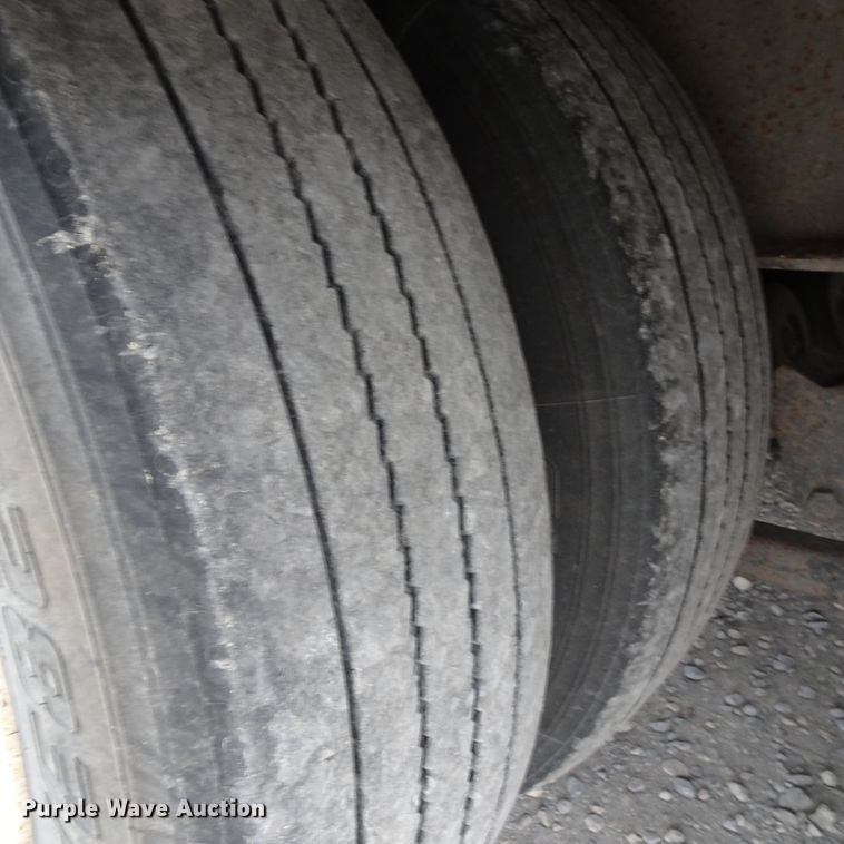 image for item GC9129 2005 Palomino drop deck equipment trailer