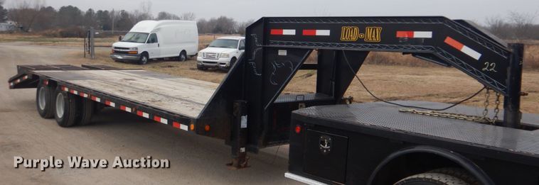 image for item GF9013 2007 Load-Max equipment trailer