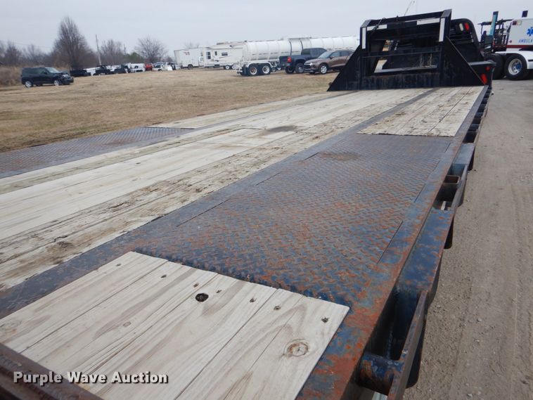 image for item GF9013 2007 Load-Max equipment trailer