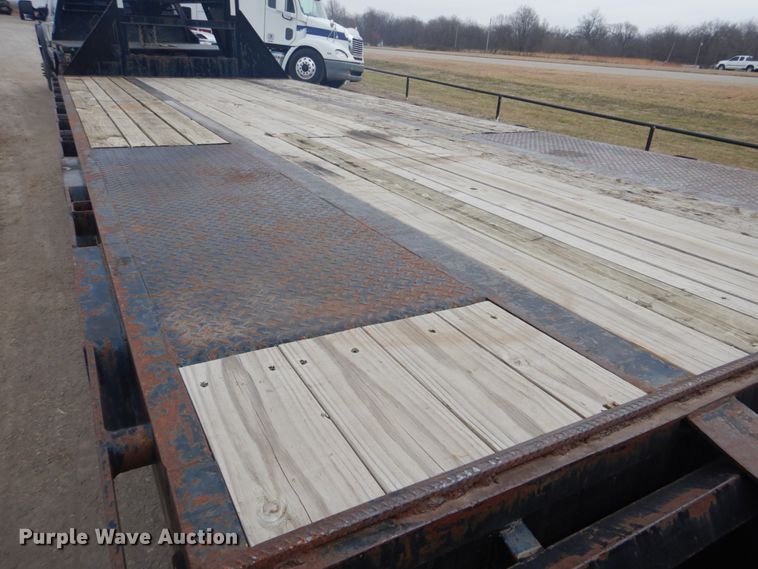 image for item GF9013 2007 Load-Max equipment trailer