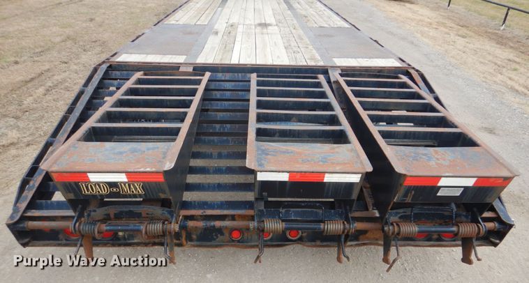 image for item GF9013 2007 Load-Max equipment trailer