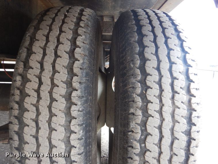 image for item GF9013 2007 Load-Max equipment trailer