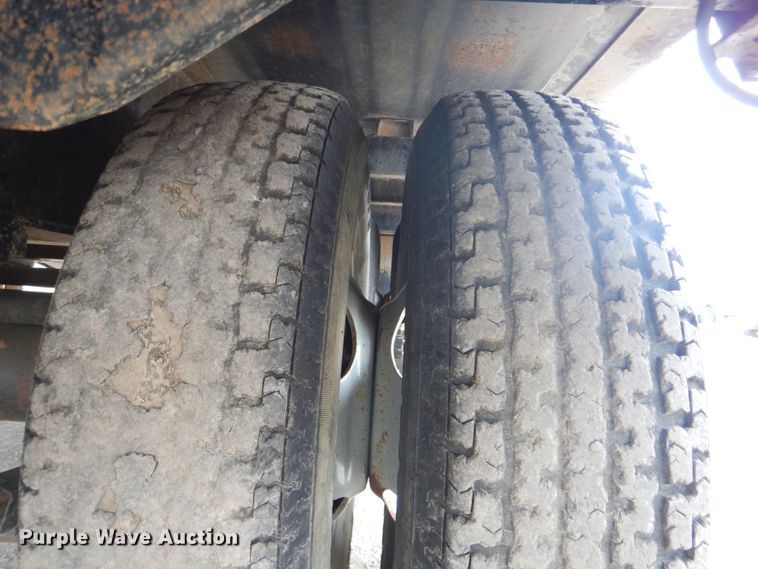 image for item GF9013 2007 Load-Max equipment trailer