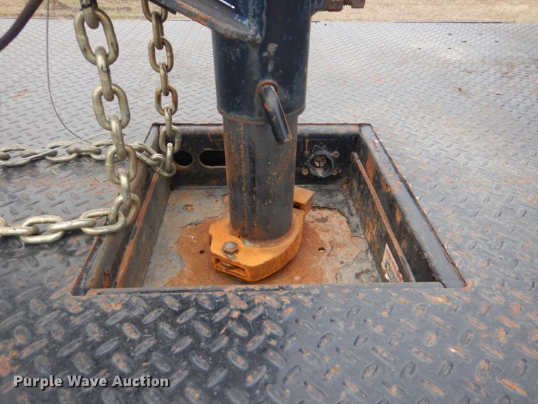 image for item GF9013 2007 Load-Max equipment trailer