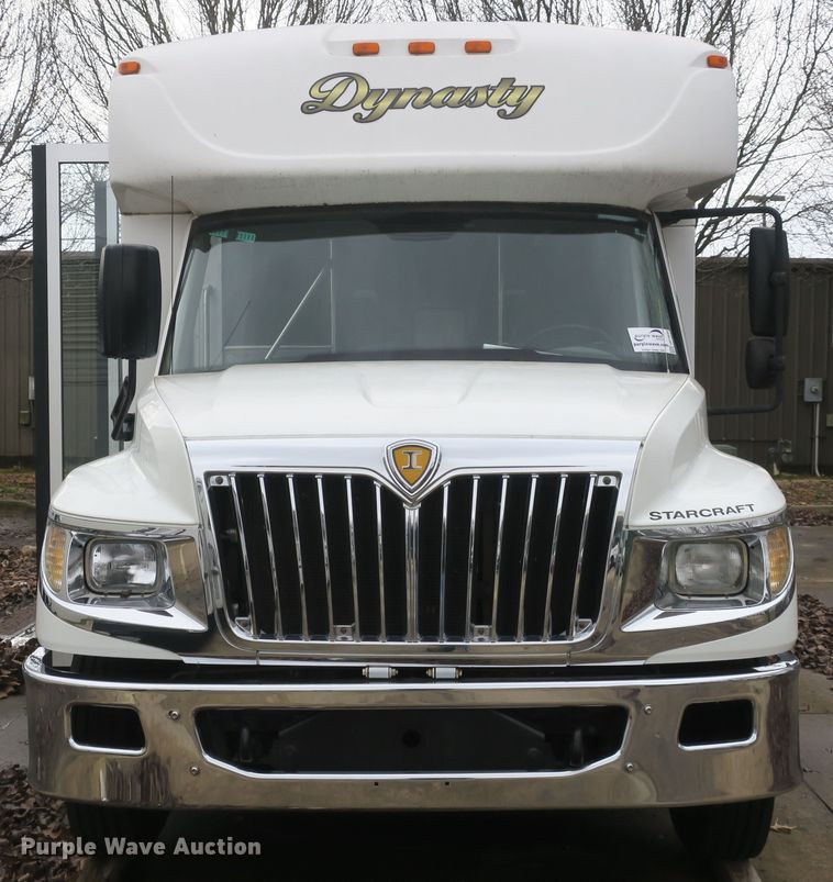 image for item DB10045 2013 International Starcraft bus