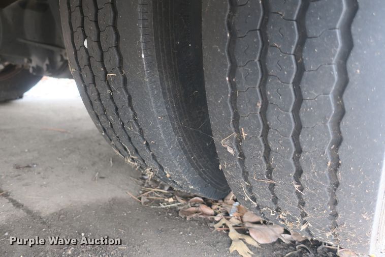 image for item DB10045 2013 International Starcraft bus