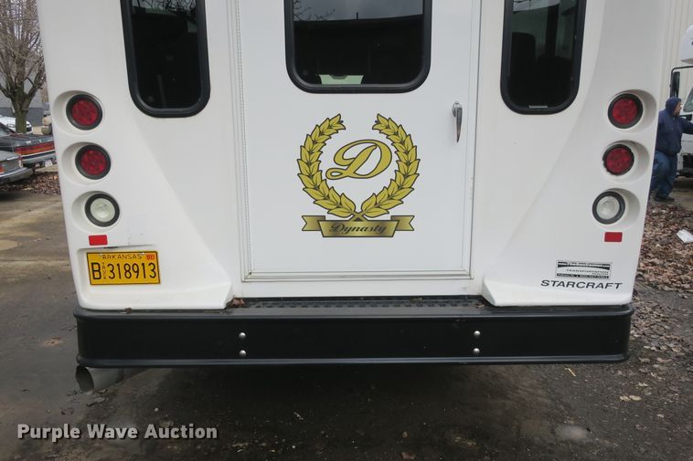 image for item DB10045 2013 International Starcraft bus