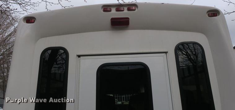 image for item DB10045 2013 International Starcraft bus