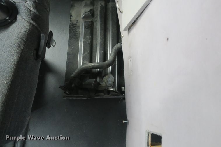 image for item DB10045 2013 International Starcraft bus