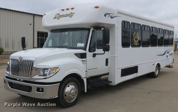 image for item DB10046 2013 International Starcraft bus