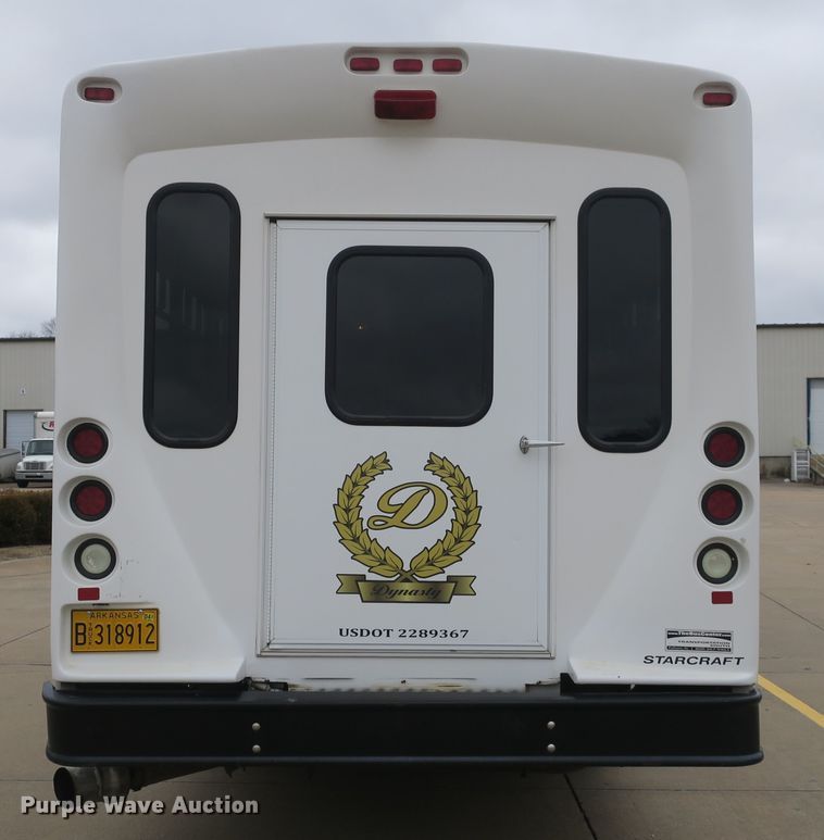 image for item DB10046 2013 International Starcraft bus