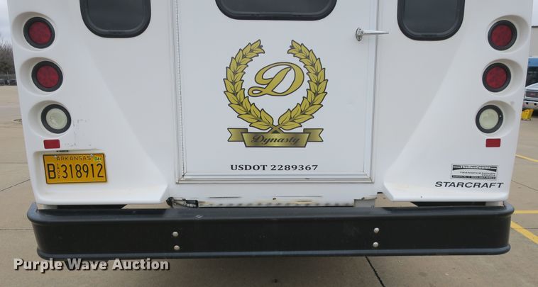 image for item DB10046 2013 International Starcraft bus