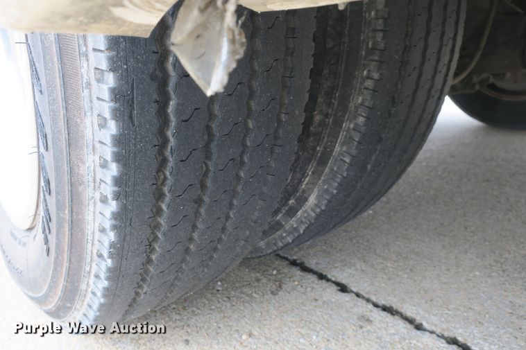 image for item DB10046 2013 International Starcraft bus