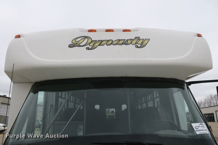 image for item DB10046 2013 International Starcraft bus