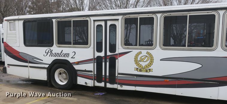 image for item DB10047 2001 Gillig coach bus