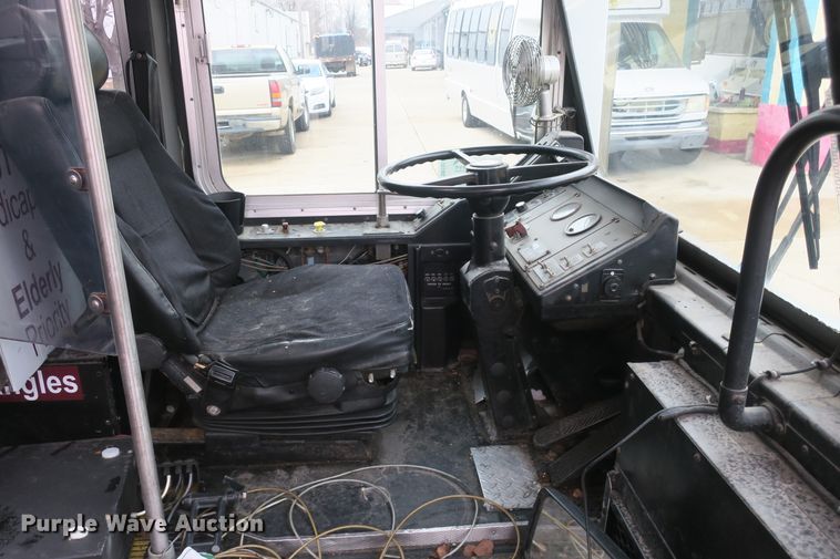 image for item DB10047 2001 Gillig coach bus