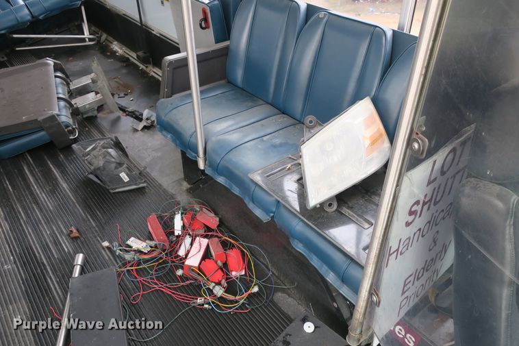 image for item DB10047 2001 Gillig coach bus