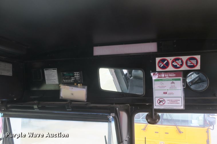 image for item DB10047 2001 Gillig coach bus