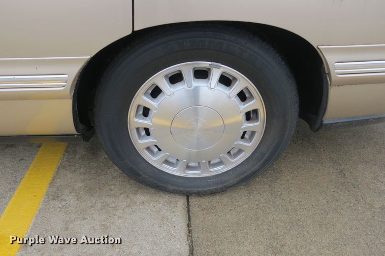 image for item DB10048 1998 Cadillac DeVille