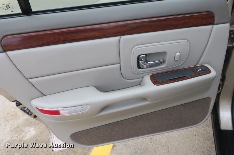 image for item DB10048 1998 Cadillac DeVille