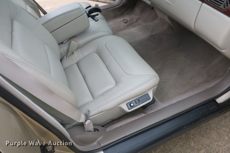 image for item DB10048 1998 Cadillac DeVille