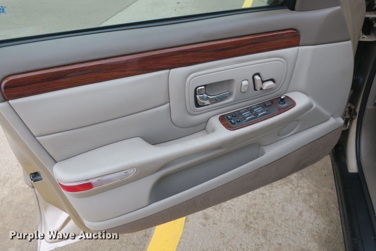 image for item DB10048 1998 Cadillac DeVille