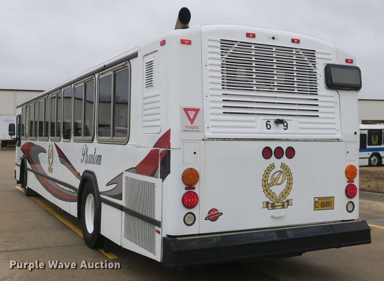 image for item DB10049 2001 Gillig C21D1O2N4 coach bus