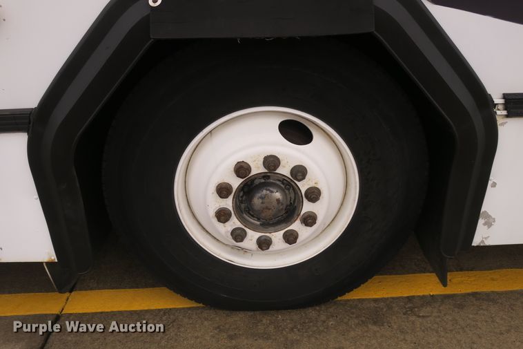 image for item DB10049 2001 Gillig C21D1O2N4 coach bus