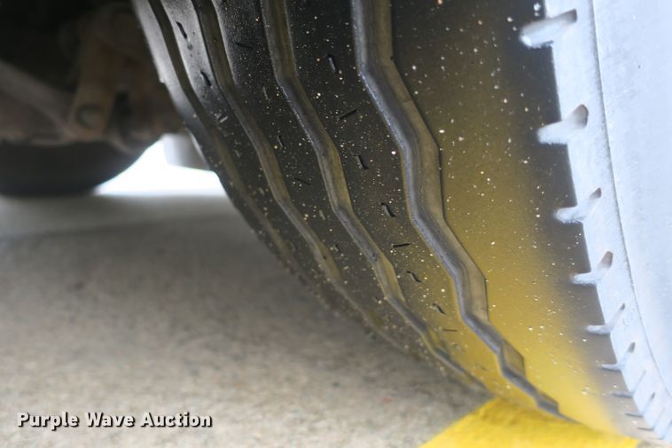 image for item DB10049 2001 Gillig C21D1O2N4 coach bus