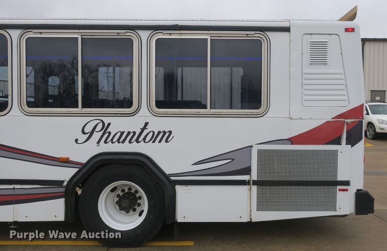 image for item DB10049 2001 Gillig C21D1O2N4 coach bus