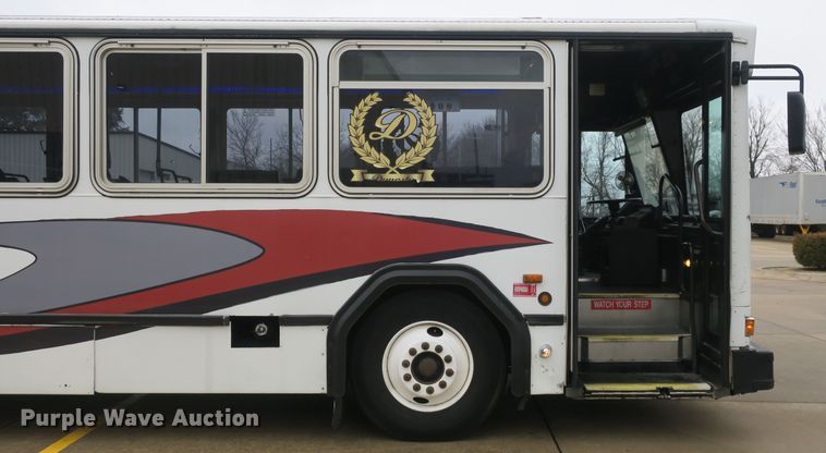 image for item DB10049 2001 Gillig C21D1O2N4 coach bus