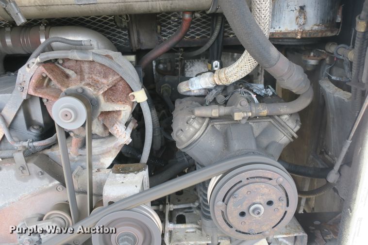 image for item DB10049 2001 Gillig C21D1O2N4 coach bus