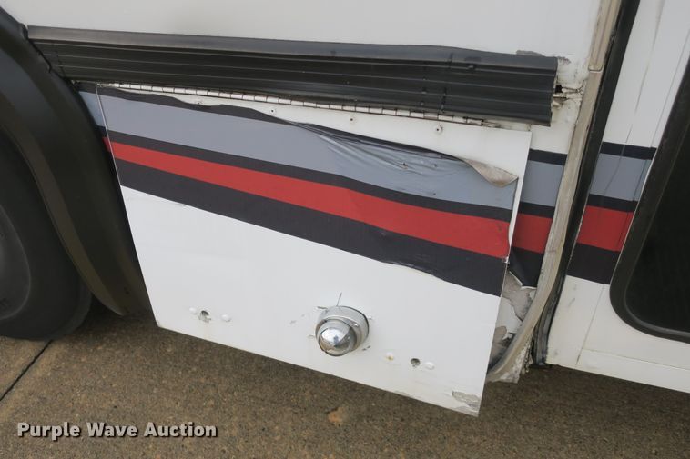 image for item DB10049 2001 Gillig C21D1O2N4 coach bus