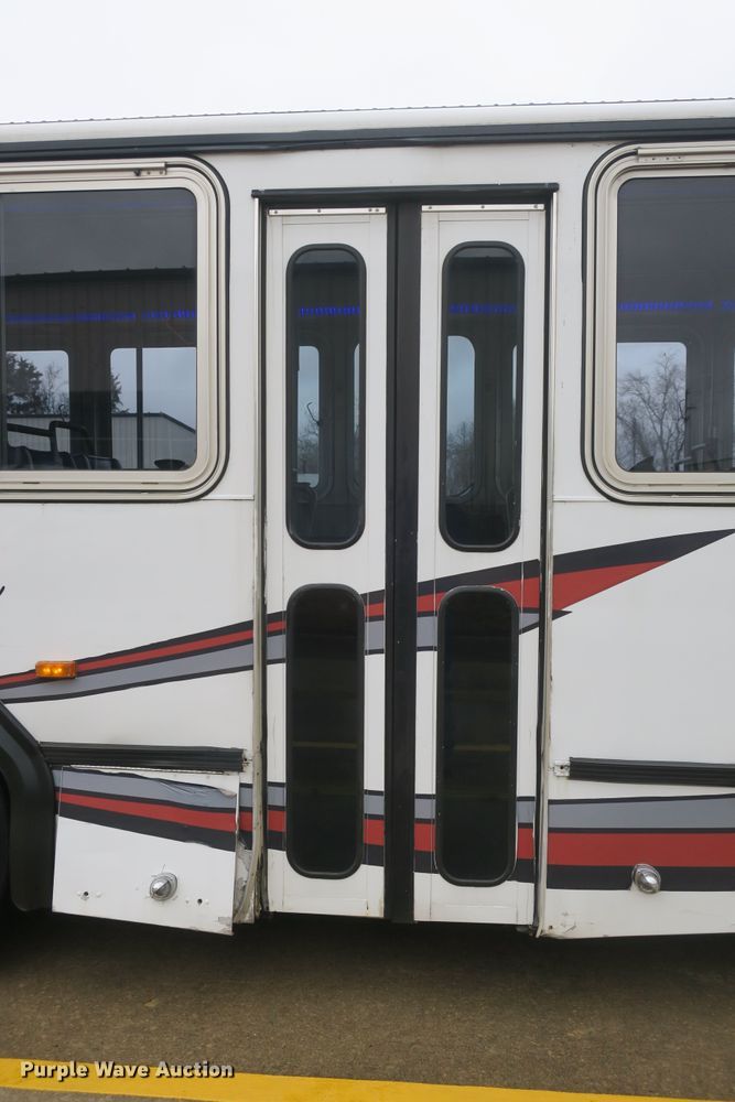 image for item DB10049 2001 Gillig C21D1O2N4 coach bus