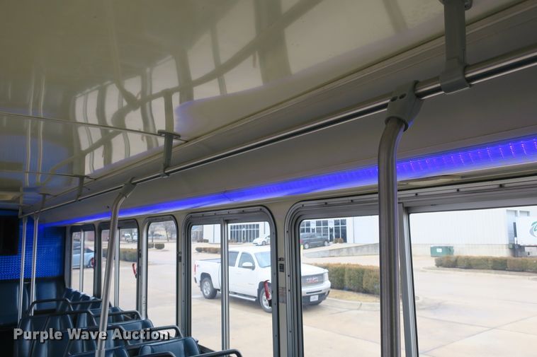 image for item DB10049 2001 Gillig C21D1O2N4 coach bus