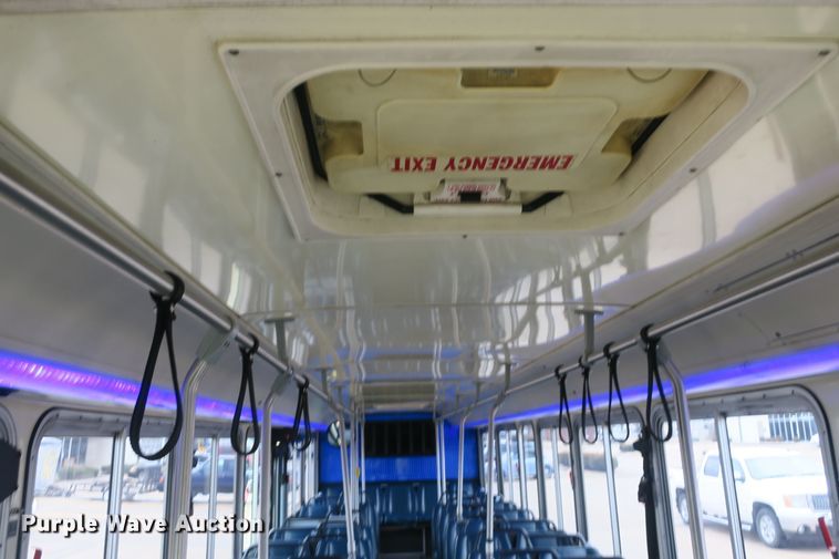 image for item DB10049 2001 Gillig C21D1O2N4 coach bus